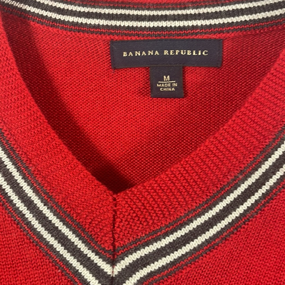 Banana Republic Medium V neck pull over sweater, Red, White & Black stripe - Picture 8 of 9
